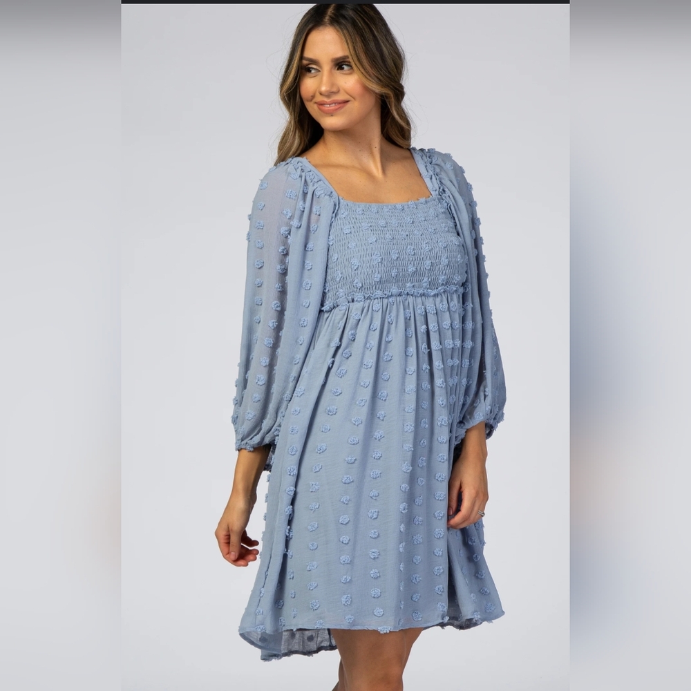 Maternity smocked dress (Medium)